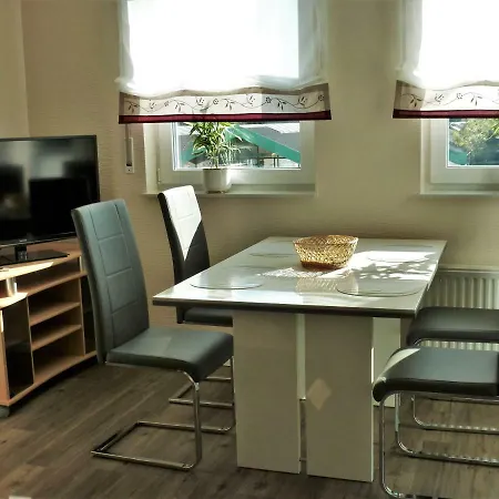 Ferienwohnung Glienbergweg * Zinnowitz